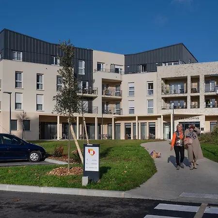 Apartmanhotel Services Seniors Domitys - Les Galopins