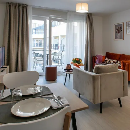 Apartmanhotel Services Seniors Domitys - Les Galopins Trélissac